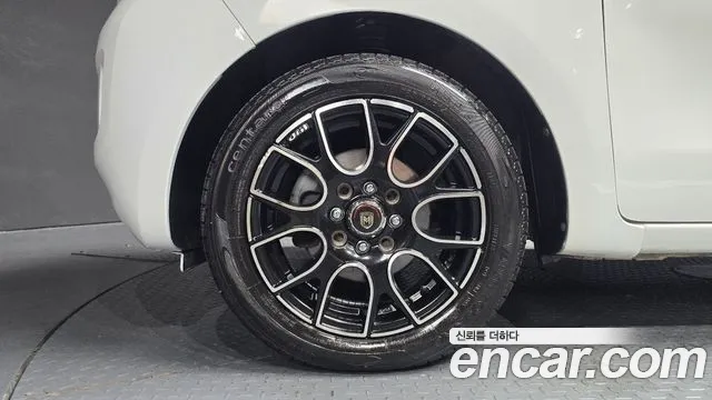 Kia Ray 2012 thumb 10