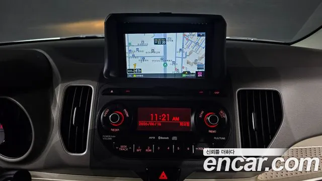 Kia Ray 2012 thumb 12