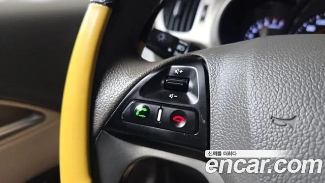 Kia Ray 2012 thumb 9