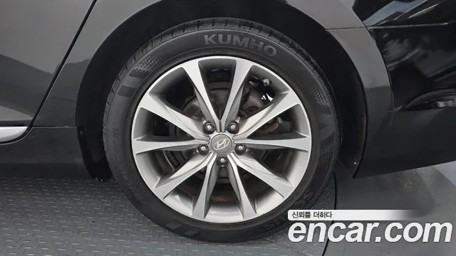 Hyundai Grandeur 2015 thumb 9