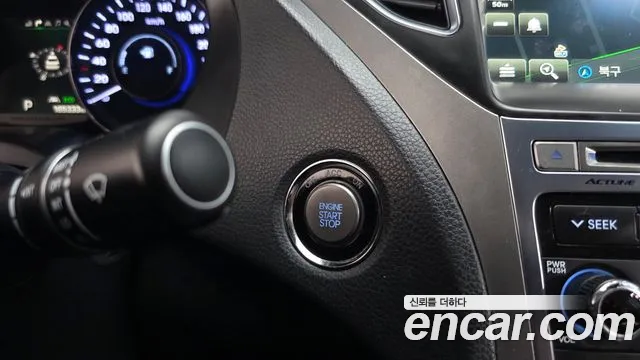 Hyundai Grandeur 2015 thumb 2