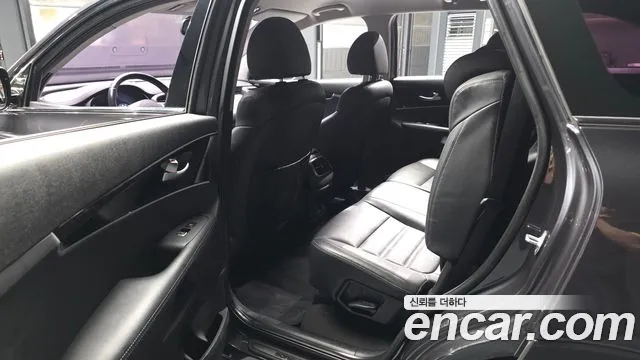 Kia Sorento 2017 thumb 7