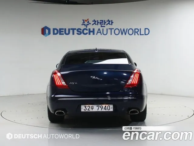 Jaguar XJ 2013 thumb 2