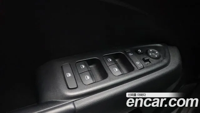 Hyundai Venue 2021 thumb 9