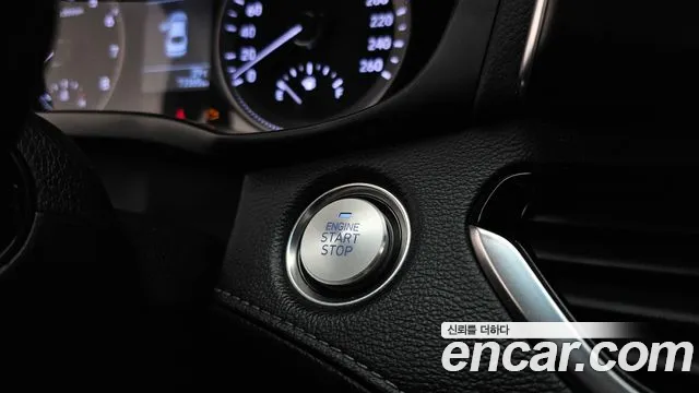 Hyundai Grandeur 2016 thumb 2