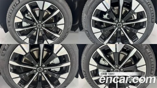 Volvo XC60 2026 thumb 9