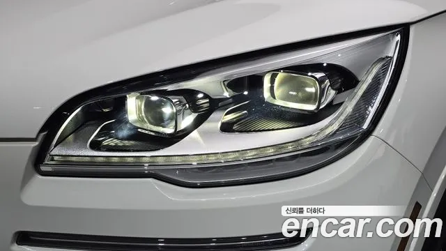 Lincoln Aviator 2022 thumb 11