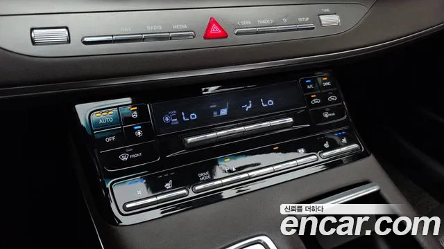Hyundai Grandeur 2021 thumb 2