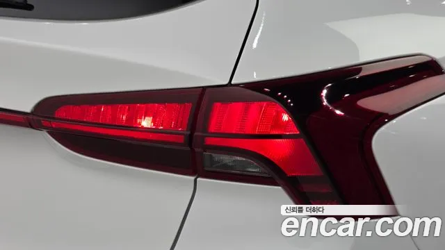 Hyundai Santa Fe 2022 thumb 3