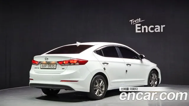 Hyundai AD 2015 thumb 9