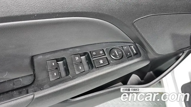 Hyundai AD 2015 thumb 8