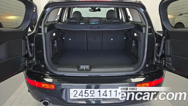 Mini Cooper Clubman 2024 thumb 5