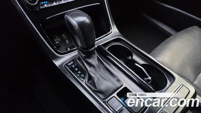 Hyundai Grandeur 2017 thumb 3