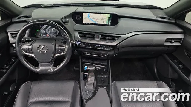 Lexus UX 2019 thumb 9