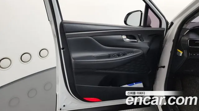 Hyundai Santa Fe 2018 thumb 3