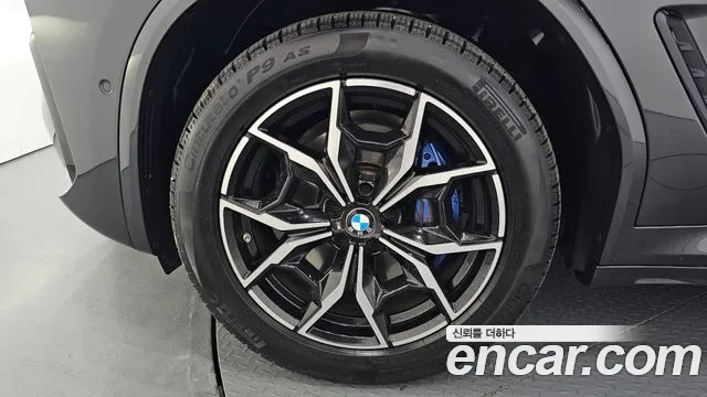BMW X4 2022 thumb 9