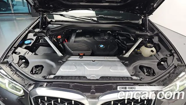 BMW X4 2022 thumb 12