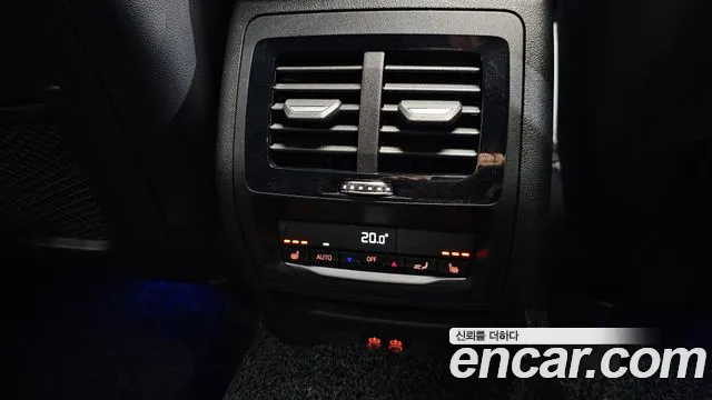 BMW X4 2022 thumb 6