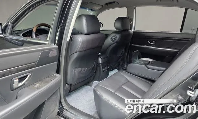 Kia Opirus 2009 thumb 10