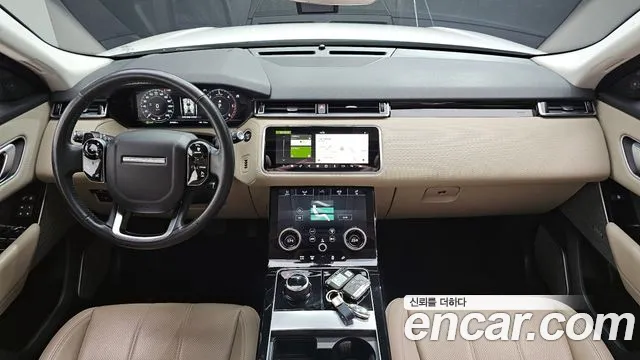 Land Rover Range Rover Velar 2018 thumb 12