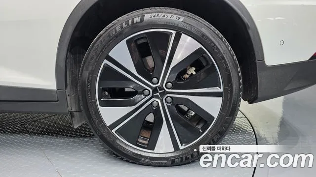 Polestar 2 2022 thumb 4