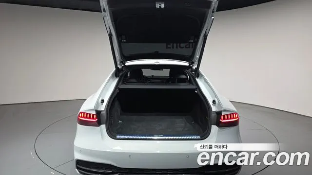 Audi A7 2020 thumb 2