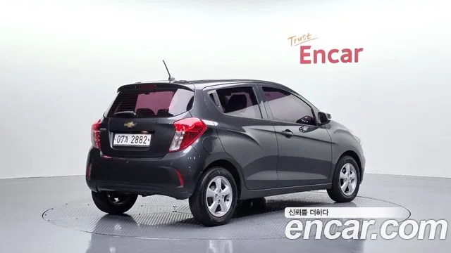 Chevrolet Spark 2018 thumb 4