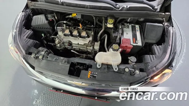 Chevrolet Spark 2018 thumb 2
