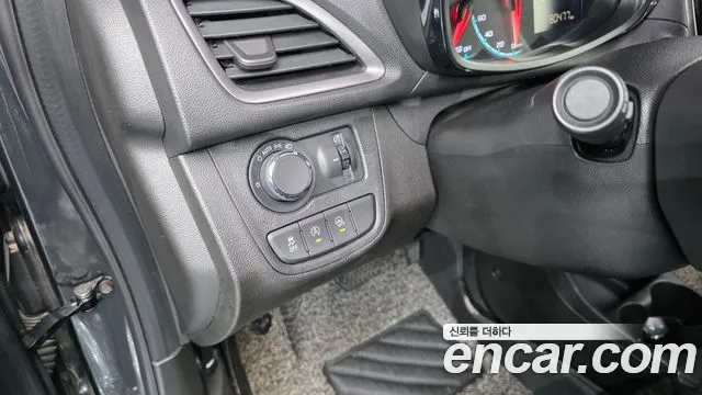 Chevrolet Spark 2018 thumb 11