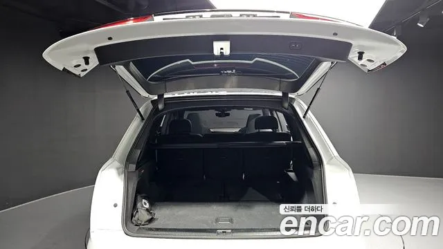 Audi Q7 2022 thumb 8
