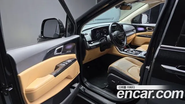 Kia Carnival 2023 thumb 6