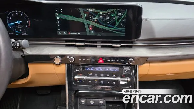 Kia Carnival 2023 thumb 8