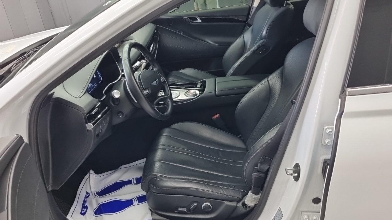 Genesis G80 2021 thumb 8