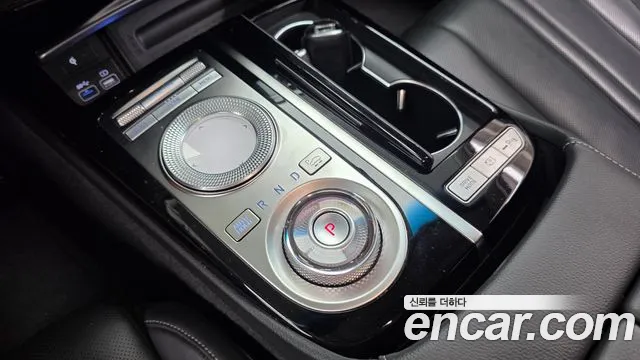 Genesis G80 2020 thumb 2