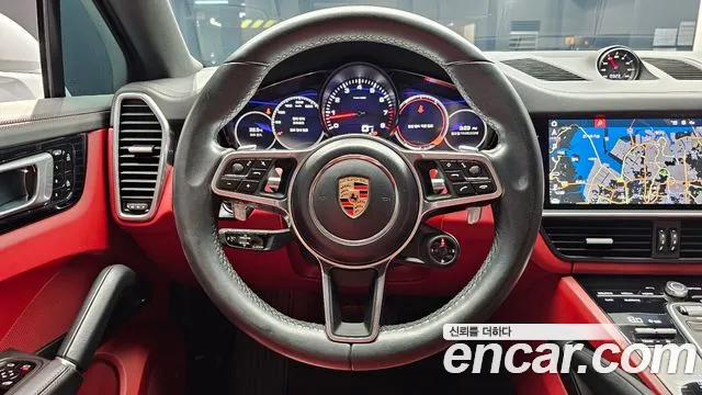 Porsche Cayenne 2020 thumb 11