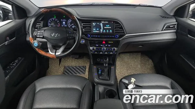 Hyundai Avante 2019 thumb 5