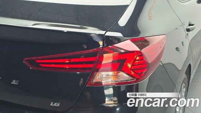 Hyundai Avante 2019 thumb 4