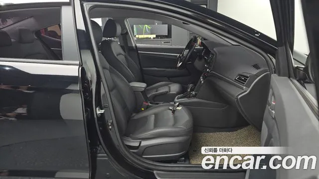 Hyundai Avante 2019 thumb 9
