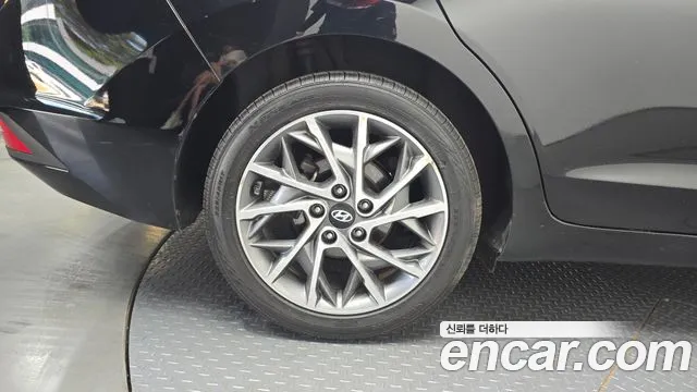 Hyundai Avante 2019 thumb 3