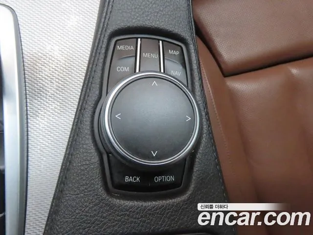 BMW 6 серии 2017 thumb 2
