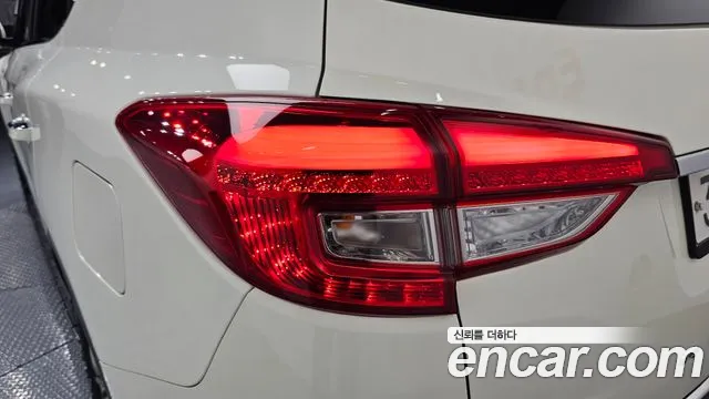 KGM Rexton 2019 thumb 9