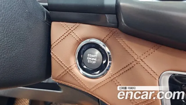 KGM Rexton 2019 thumb 6