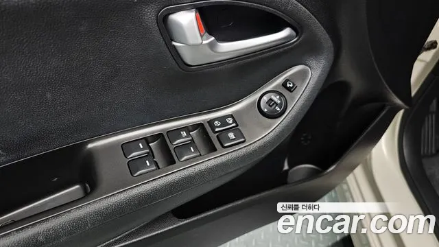 Kia Morning 2014 thumb 11