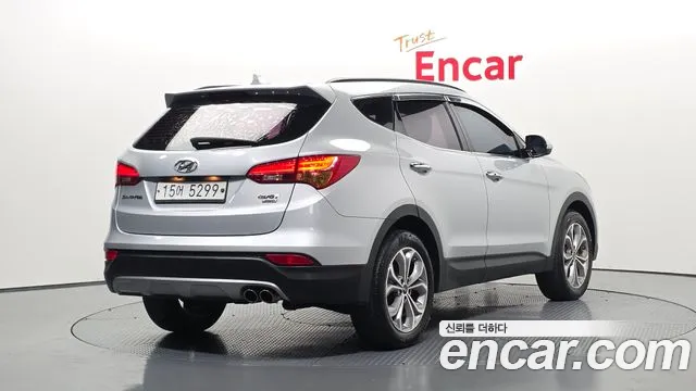 Hyundai Санта Фе 2014 thumb 2