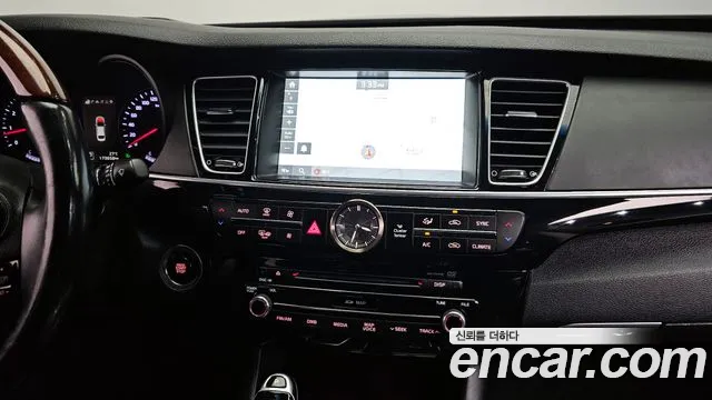 Kia K9 2015 thumb 4