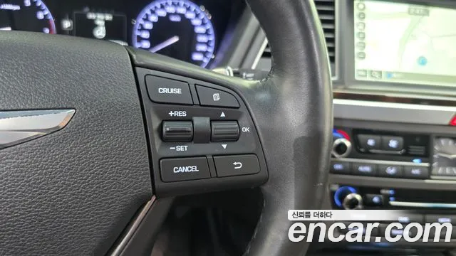 Hyundai Genesis 2015 thumb 6