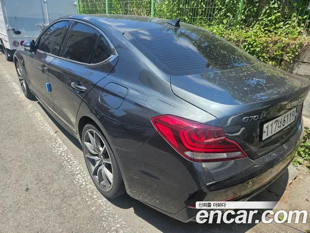 Genesis G70 2018 thumb 7