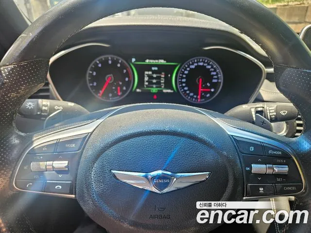 Genesis G70 2018 thumb 9