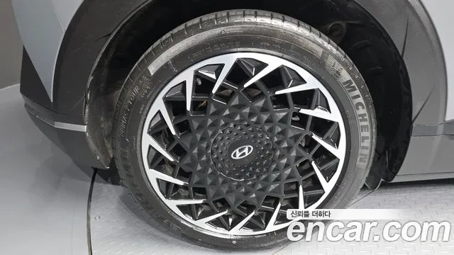 Hyundai Ioniq5 2022 thumb 4