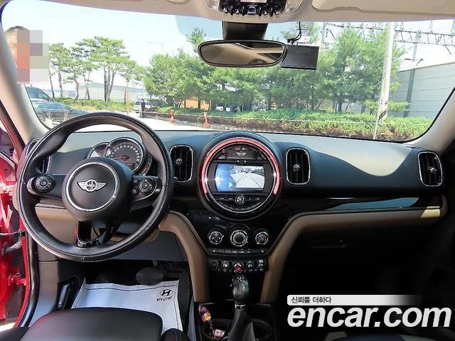 Mini Countryman 2018 thumb 3